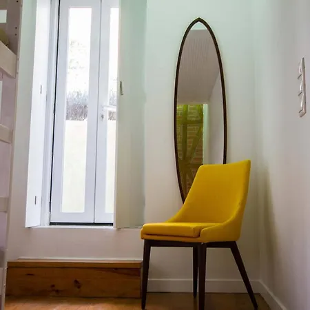 Vintage Chic With Terrace Garden & Air Con *
